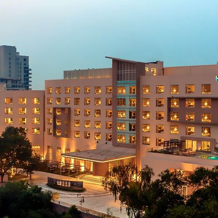 Hyatt Place Gurgaon Udyog Vihar Екстериор снимка The Park, New Delhi