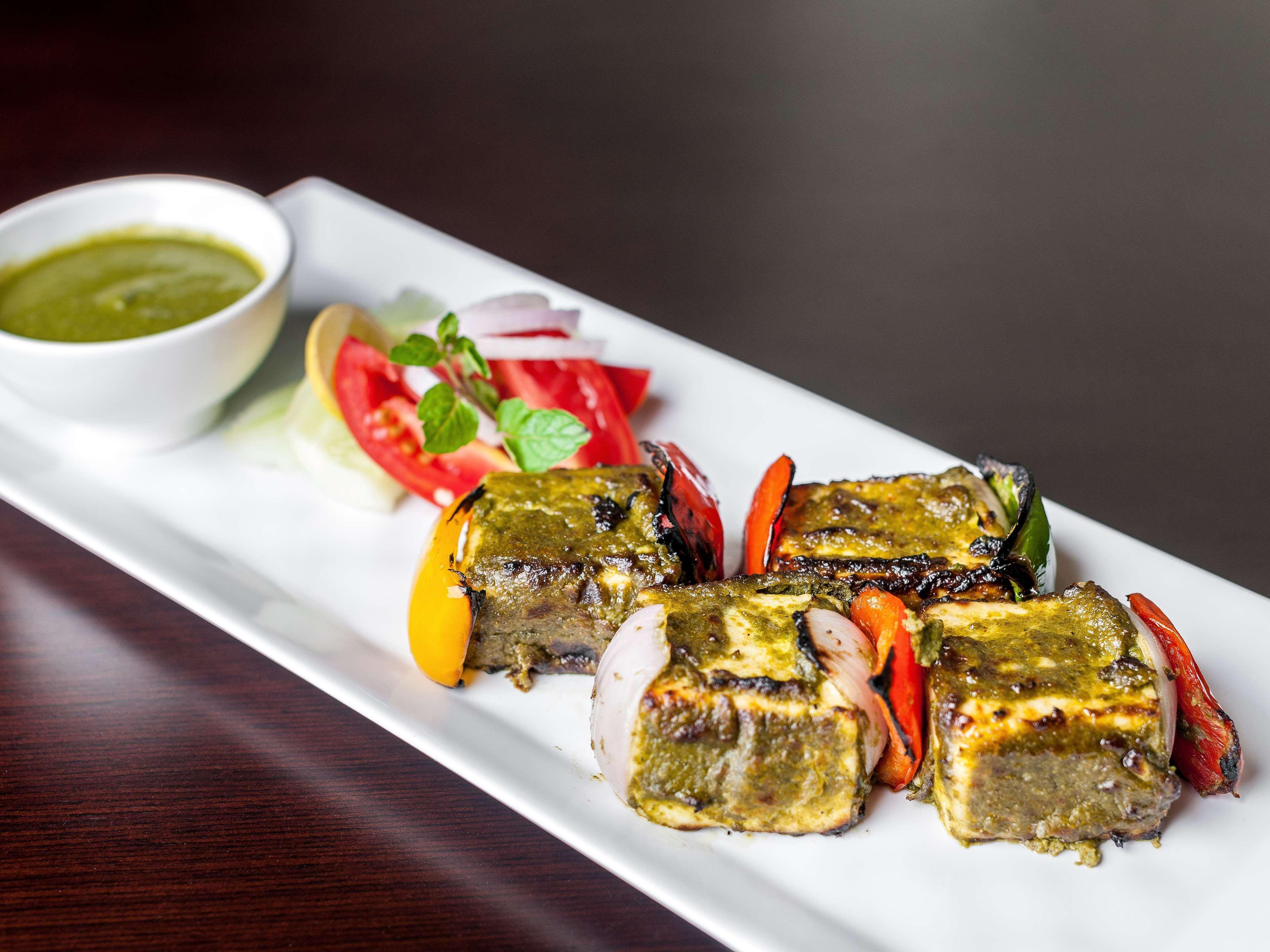 Hyatt Place Gurgaon Udyog Vihar Екстериор снимка Paneer tikka