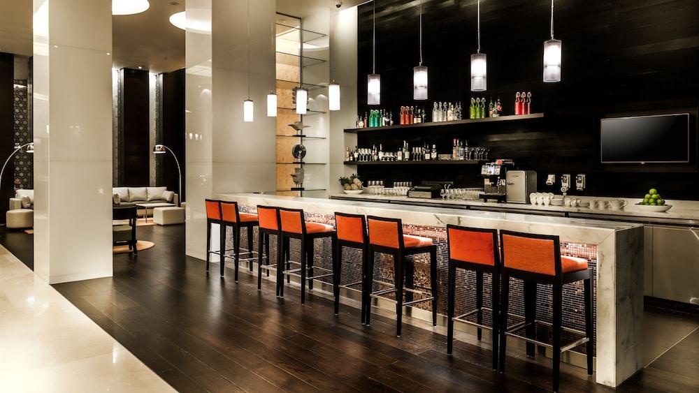 Hyatt Place Gurgaon Udyog Vihar Екстериор снимка The bar at the lounge
