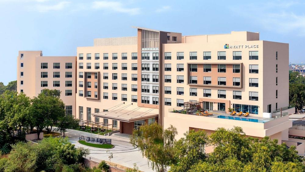 Hyatt Place Gurgaon Udyog Vihar Екстериор снимка The West Village